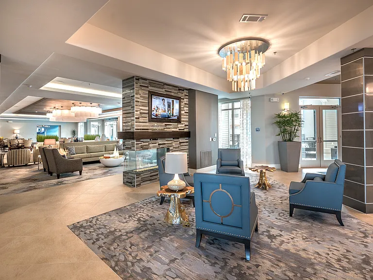 Overture Plano 55+ Apartment Homes — Photo 35