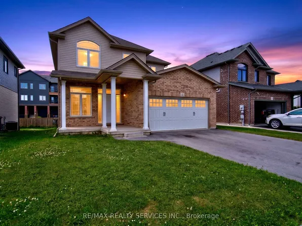 4 Bergenstein Cres, Pelham, ON L0S 1E6