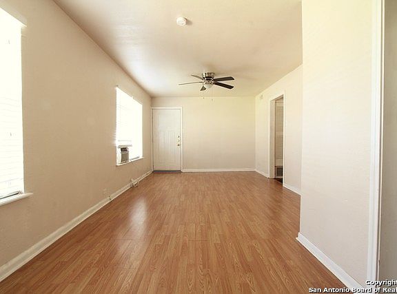4th image of 4466 Lark Ave