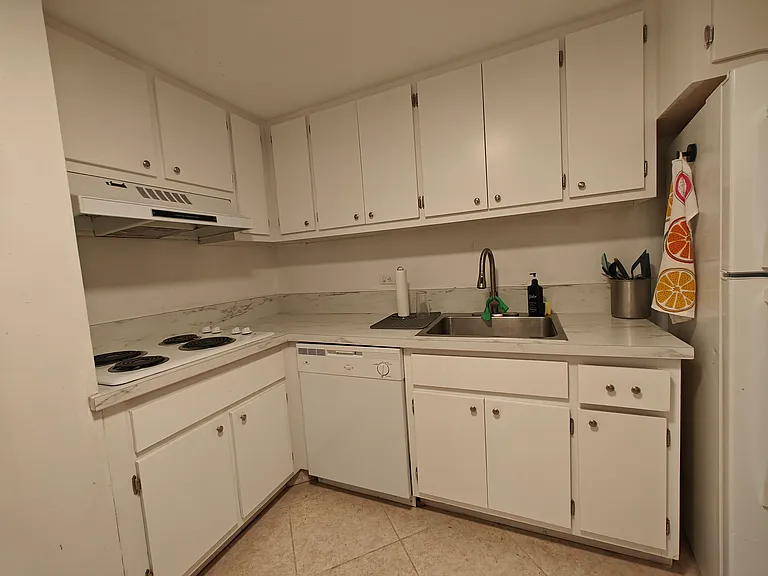 825 Brickell Bay Dr #350 — Photo 13