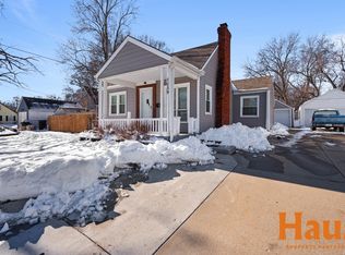 1039 SW Oakley Ave, Topeka, KS 66604