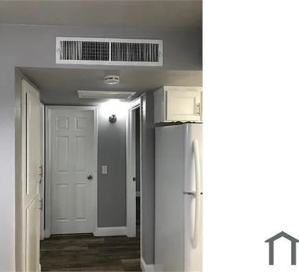 2248 W Princeton Ave #D — Photo 8