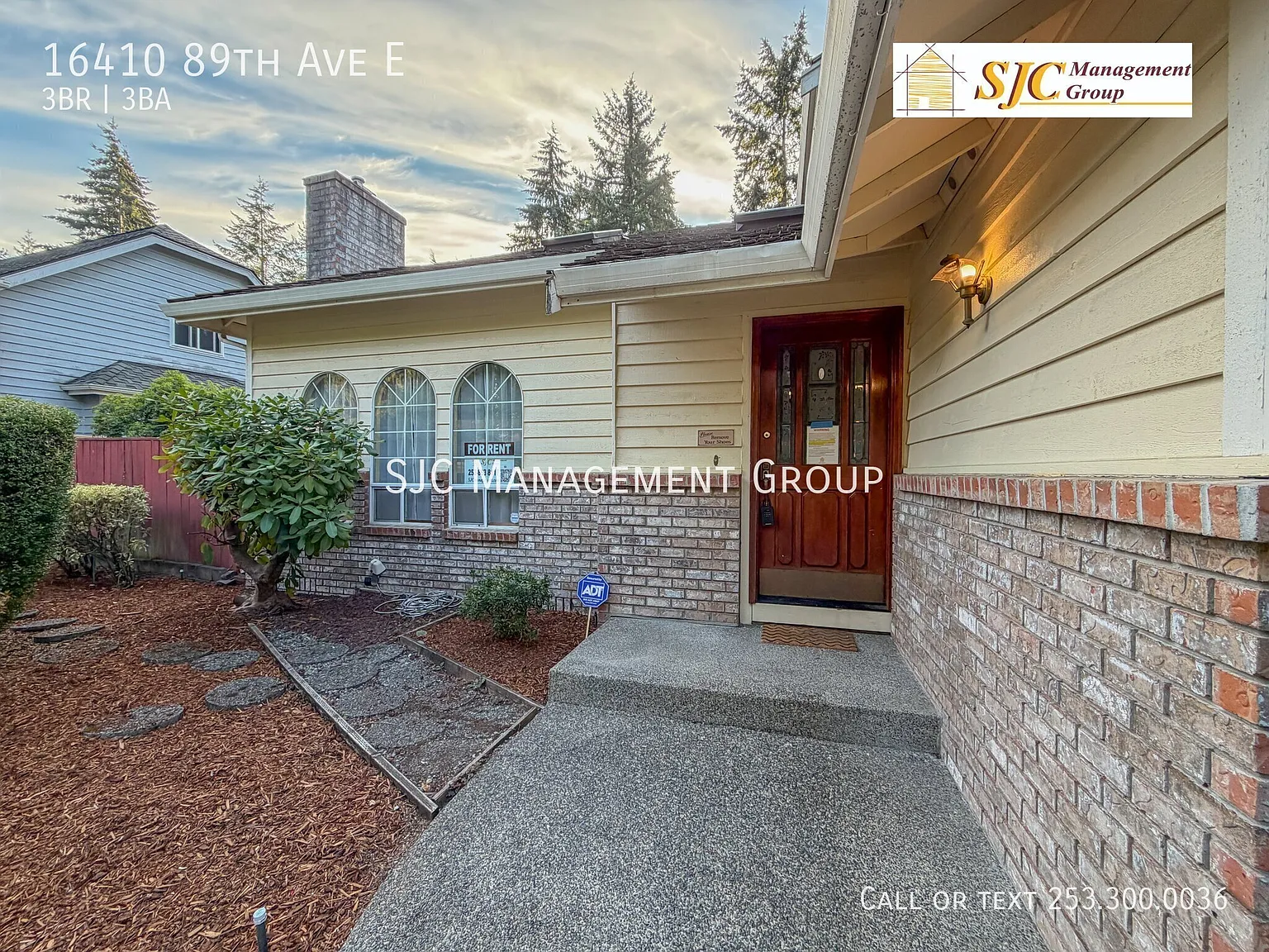 Three bedroom 2,5 bath home for rent in Gem Heights Puyallup — Photo 2