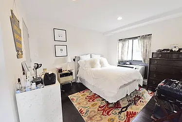 Rented by Peter Ashe