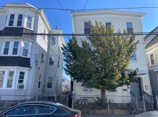 59 Springfield St, Lawrence, MA 01843