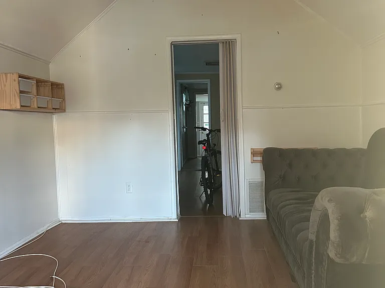127 Broadway #127 — Photo 5