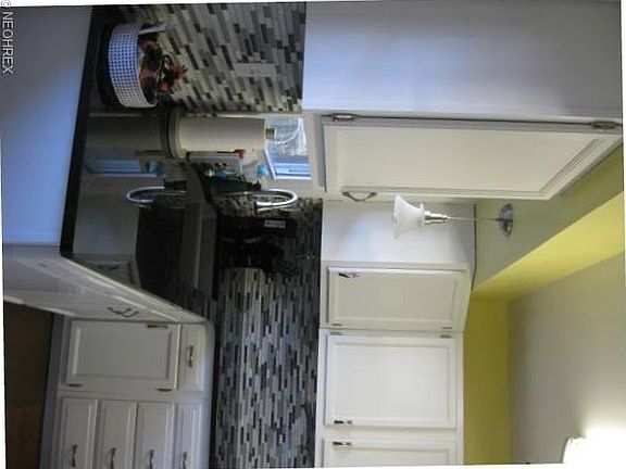 5th image of 23404 Westchester Dr