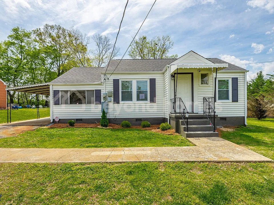 4242 Covington Dr