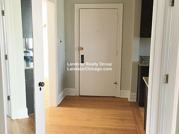 5th image of 1540 W Albion Ave #2