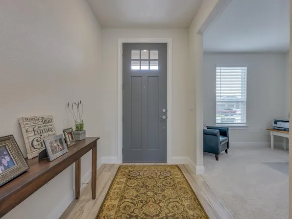 813 Peaceful Psalms Pl, Georgetown, TX 78633