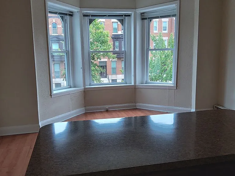 2918 N Calvert St — Photo 10