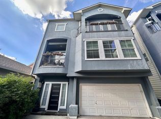 3011 Houston Ave APT F, Houston, TX 77009