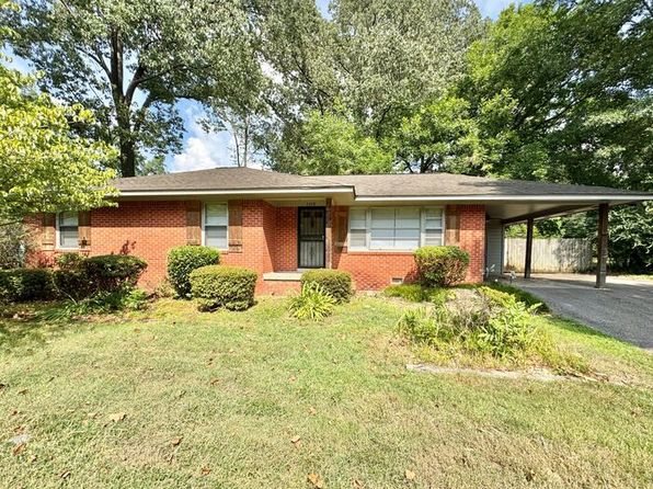3078 Chaucer Ln