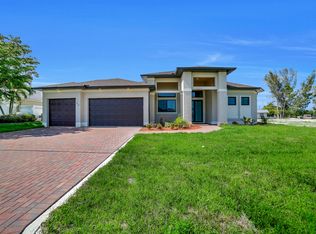 25 SW 21st St, Cape Coral, FL 33991