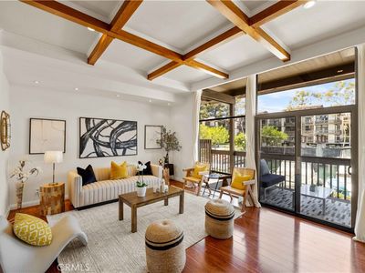 8121 Marina Pacifica Dr N, Long Beach, CA, 90803