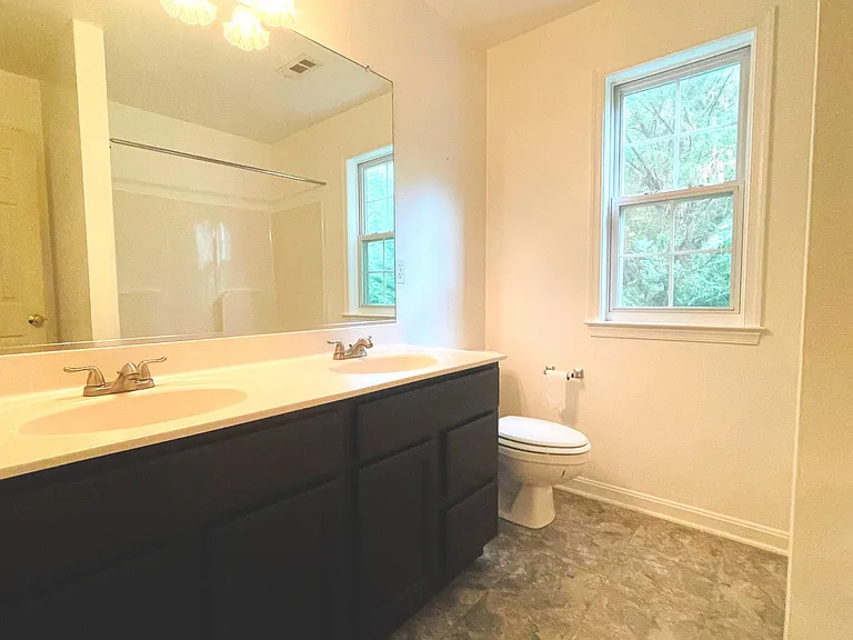 9 Scarlet Oak Cir — Photo 9
