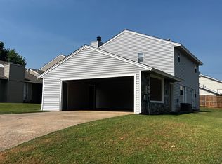 1015 Chartrand Ave #1017, Edmond, OK 73034