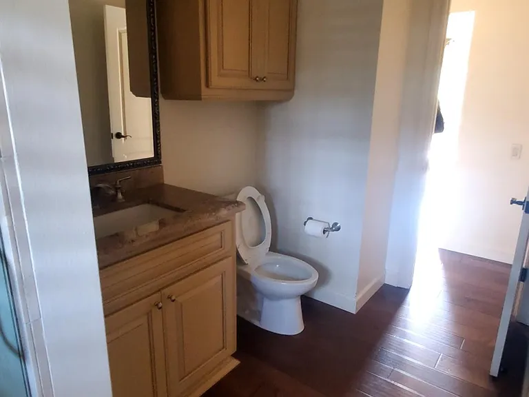6858 Las Colinas — Photo 17
