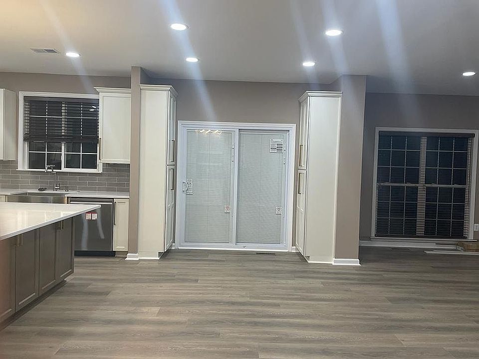 1st image of 9227 Campfire Ct
