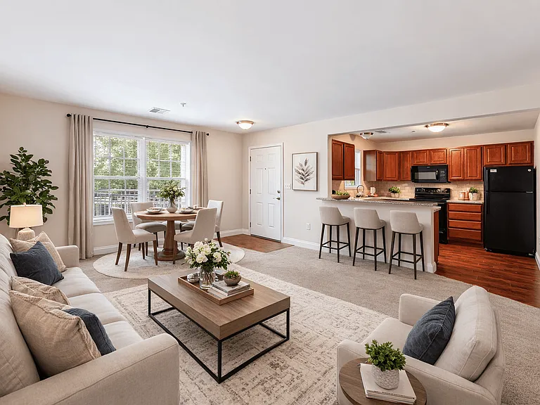 Reserve at Spring Pointe — Photo 2