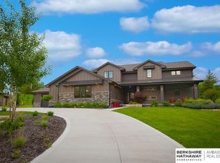 23515 P St, Elkhorn, NE 68022