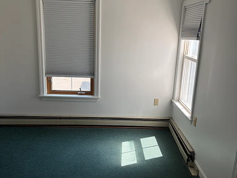 268 Colchester Ave #1 — Photo 9