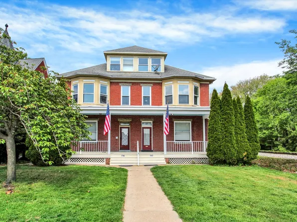 715 Oak Hill Ave, Hagerstown, MD