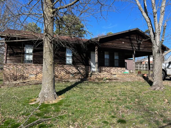 2202 W Dalton St, Pocahontas, AR 72455