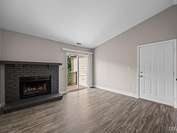 4th image of 2419 Sandalwood Creek Ct APT F