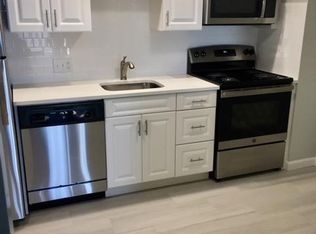 12 Melrose Ter #9, Wakefield, MA 01880