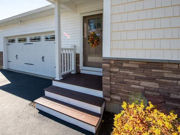3 Monarch Way Unit 3, Kingston, NH 03848