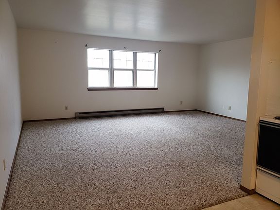 4th image of 1130 Grand Ave APT 8