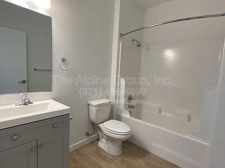 3014 SE 8th Ave #302 — Photo 1