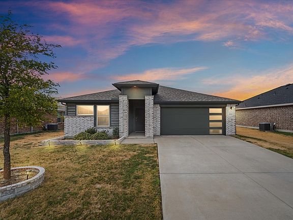 2nd image of 1320 Community Way