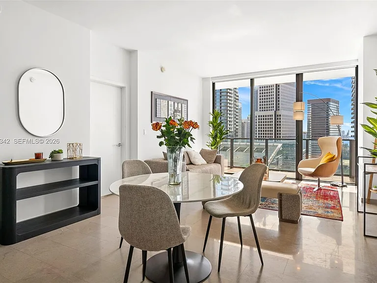 88 SW 7th St #2105 — Photo 19