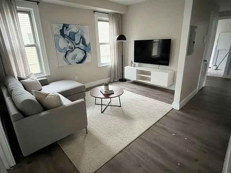275 Schley St #2 — Photo 4