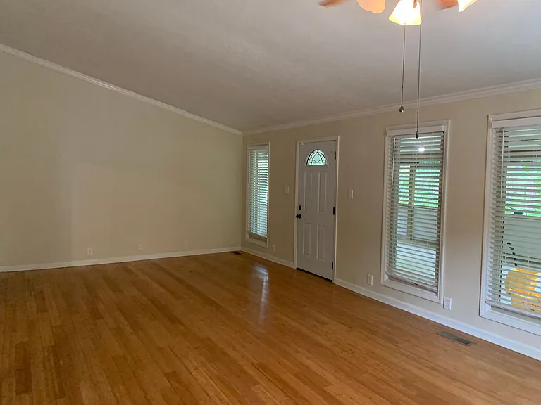 4107 Vern Sikking Rd — Photo 27