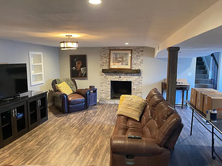 24 NE Normandy Ln — Photo 21