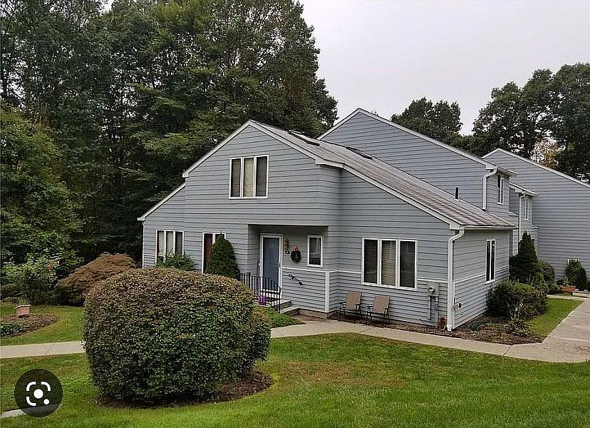 1st image of 45 Maple Hill Dr