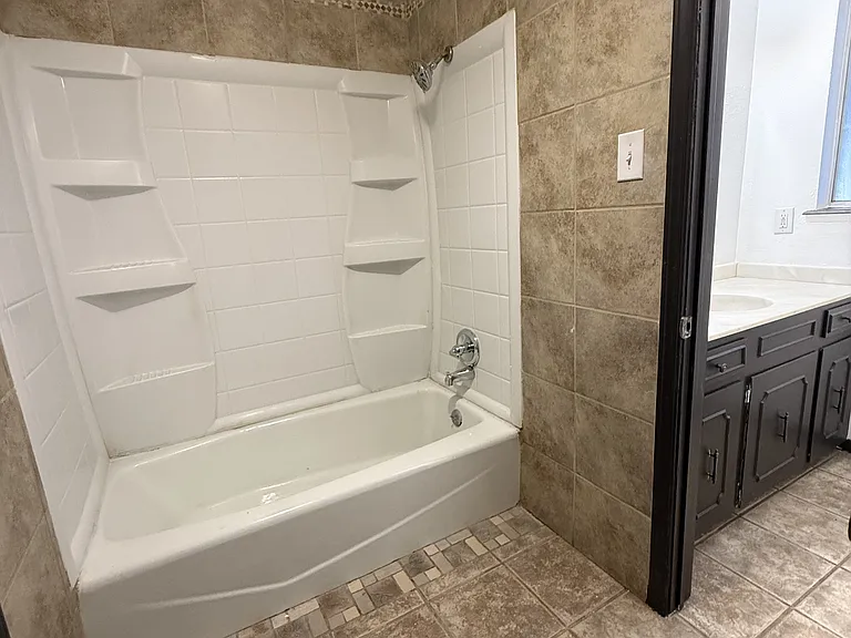 6455 Belton Rd — Photo 9