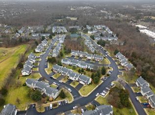 174 Hyde Park Rd #174, Somerset, NJ 08873