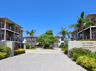 3804 6th Ave, Holmes Beach, FL 34217