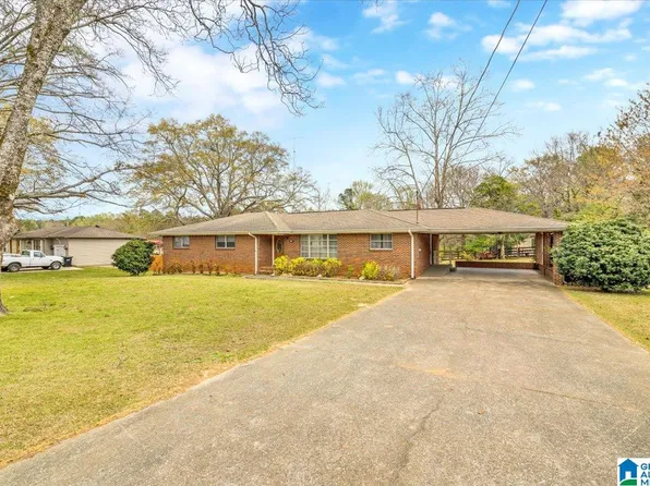 1740 White Dr, Bessemer, AL 35023
