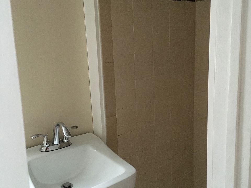 518 N Queen Street 518 N Queen St Lancaster PA Zillow