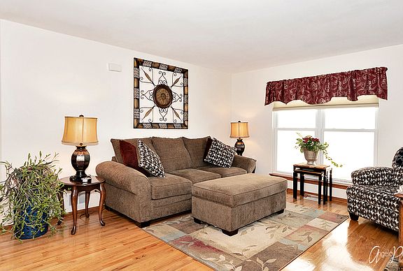 3rd image of 1024 Kimberly Ln