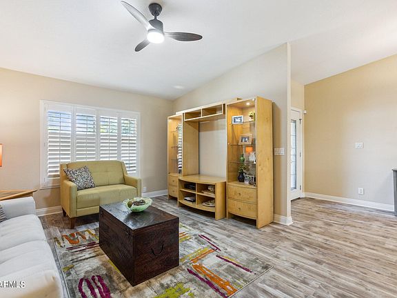 4th image of 15618 N 54TH Place