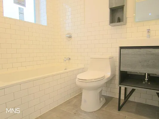 Rented by MNS | media 1