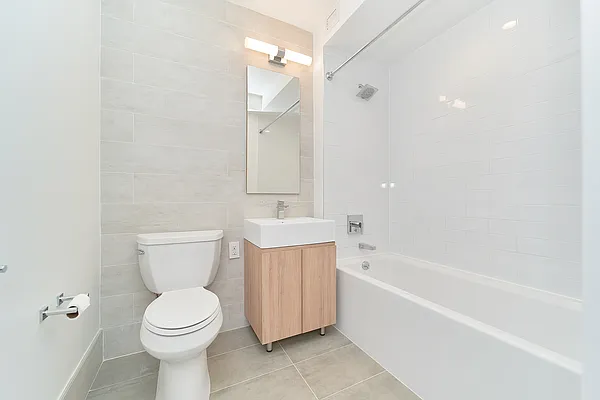 Rented by Living New York | media 43