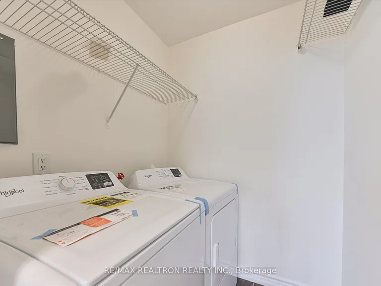 19 Four Winds Dr #602 — Photo 21