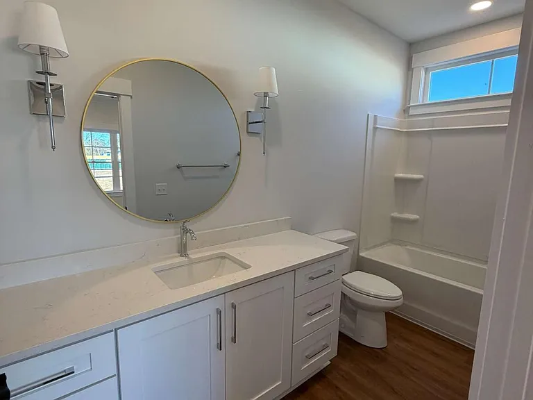 109 Longpoint Dr #A — Photo 17